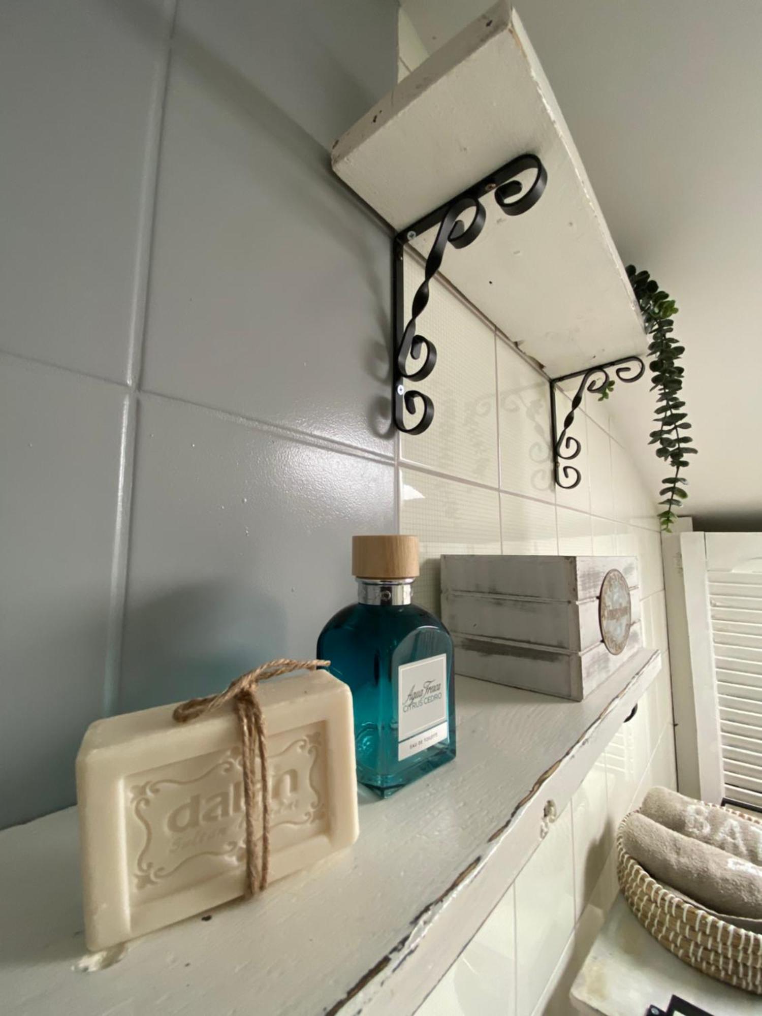 Calm Lake Balcony Костур Екстериор снимка