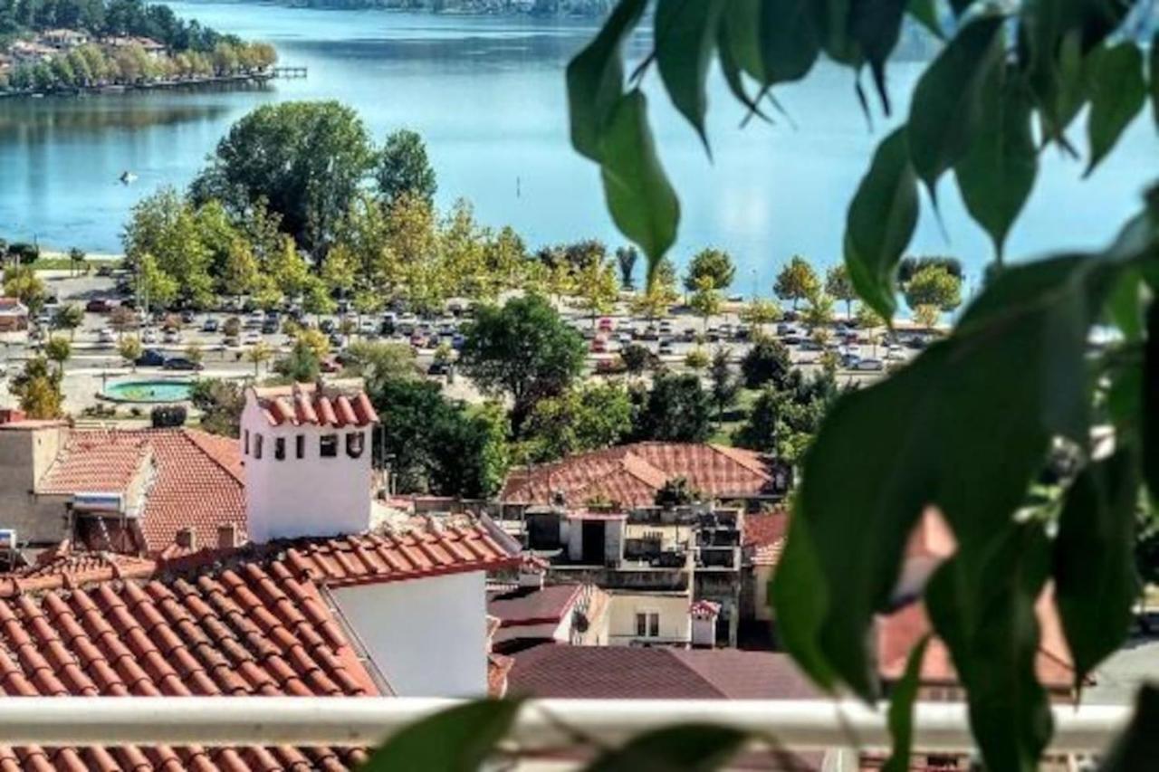 Calm Lake Balcony Костур Екстериор снимка